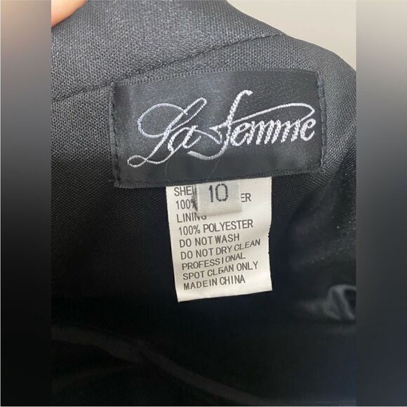 La Femme NWT Sweetheart Neckline Long Jersey
Dress Black Size 10 MSRP $395 - Picture 9 of 10